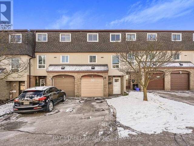 30 - 80 OLD COUNTRY DRIVE Kitchener Ontario