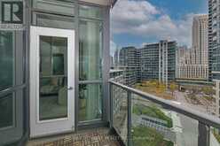 824 - 231 FORT YORK BOULEVARD Toronto