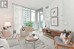 824 - 231 FORT YORK BOULEVARD Toronto