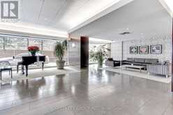 913 - 705 KING STREET W Toronto