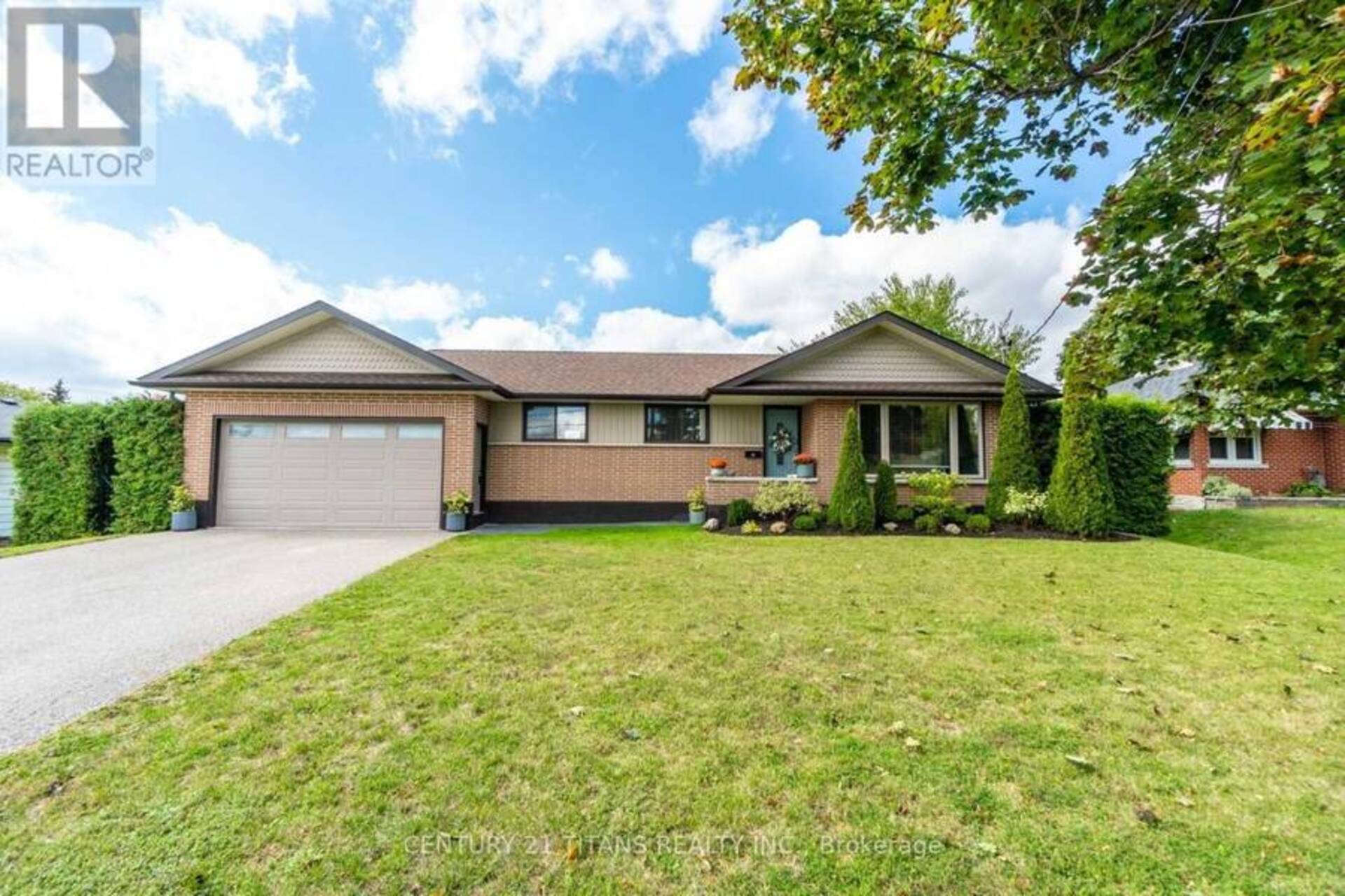 14 DARLINGTON BOULEVARD Clarington