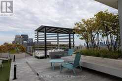 0207 - 223 ST. CLAIR AVENUE W Toronto