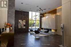 0207 - 223 ST. CLAIR AVENUE W Toronto