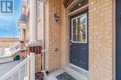 17 - 10 PORTER AVENUE Vaughan