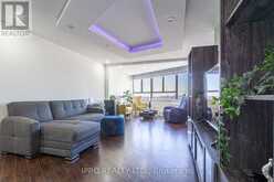 505 - 270 QUEENS QUAY W Toronto