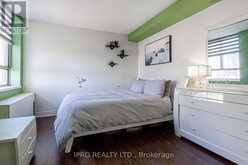 505 - 270 QUEENS QUAY W Toronto