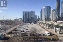 505 - 270 QUEENS QUAY W Toronto