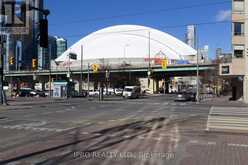 505 - 270 QUEENS QUAY W Toronto