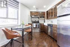 505 - 270 QUEENS QUAY W Toronto