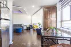 505 - 270 QUEENS QUAY W Toronto