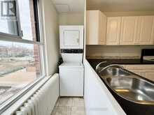 26 - 2696 LAKE SHORE BOULEVARD W Toronto