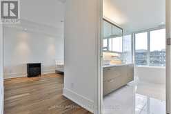 910 - 455 WELLINGTON STREET W Toronto