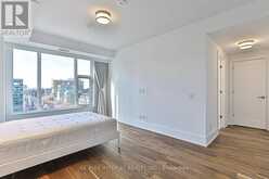 910 - 455 WELLINGTON STREET W Toronto