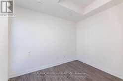 TH11 - 871 SHEPPARD AVENUE W Toronto