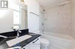 TH11 - 871 SHEPPARD AVENUE W Toronto