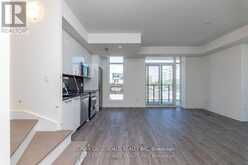 TH11 - 871 SHEPPARD AVENUE W Toronto