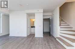 TH11 - 871 SHEPPARD AVENUE W Toronto