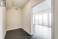 4601 - 2221 YONGE STREET Toronto