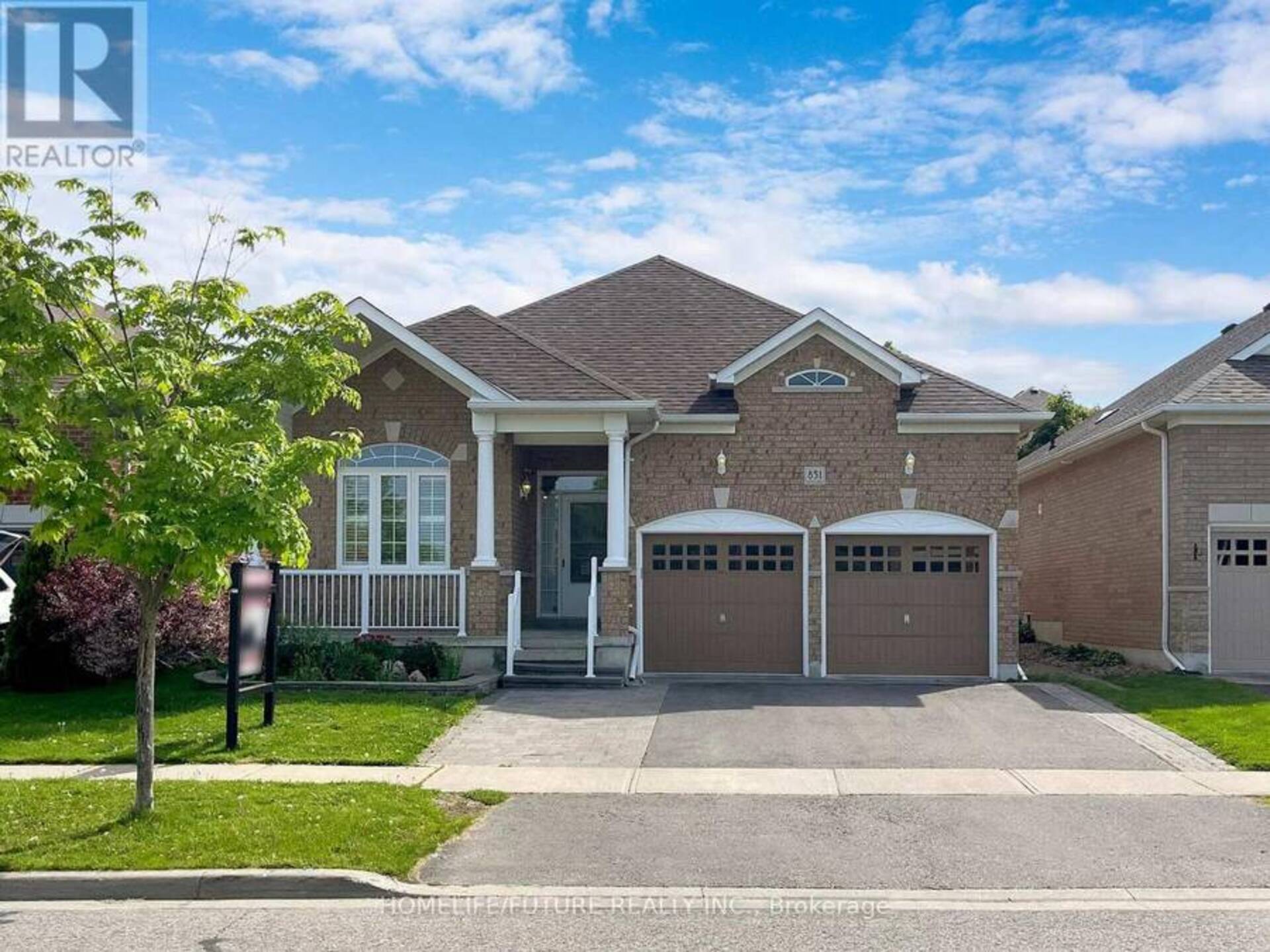 851 EAGLE RIDGE DRIVE Oshawa