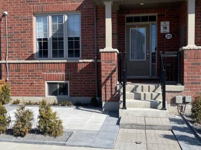 29 HORNCHURCH STREET Whitby Ontario