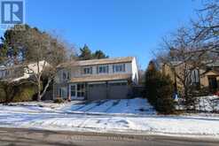 59 HOLLAND RIVER BOULEVARD East Gwillimbury