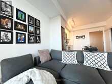 814 - 1787 ST CLAIR AVENUE W Toronto