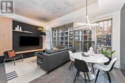 203 - 399 ADELAIDE STREET W Toronto