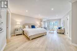 8 ELLIOTWOOD COURT Toronto