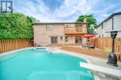 8 ELLIOTWOOD COURT Toronto