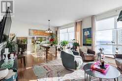 2305 - 10 QUEENS QUAY W Toronto