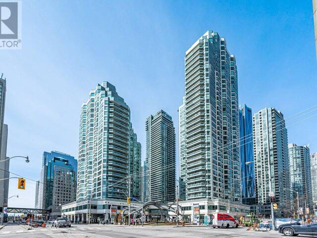 2305 - 10 QUEENS QUAY W Toronto Ontario