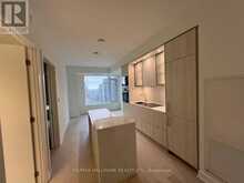 1102 - 11 YORKVILLE AVENUE Toronto