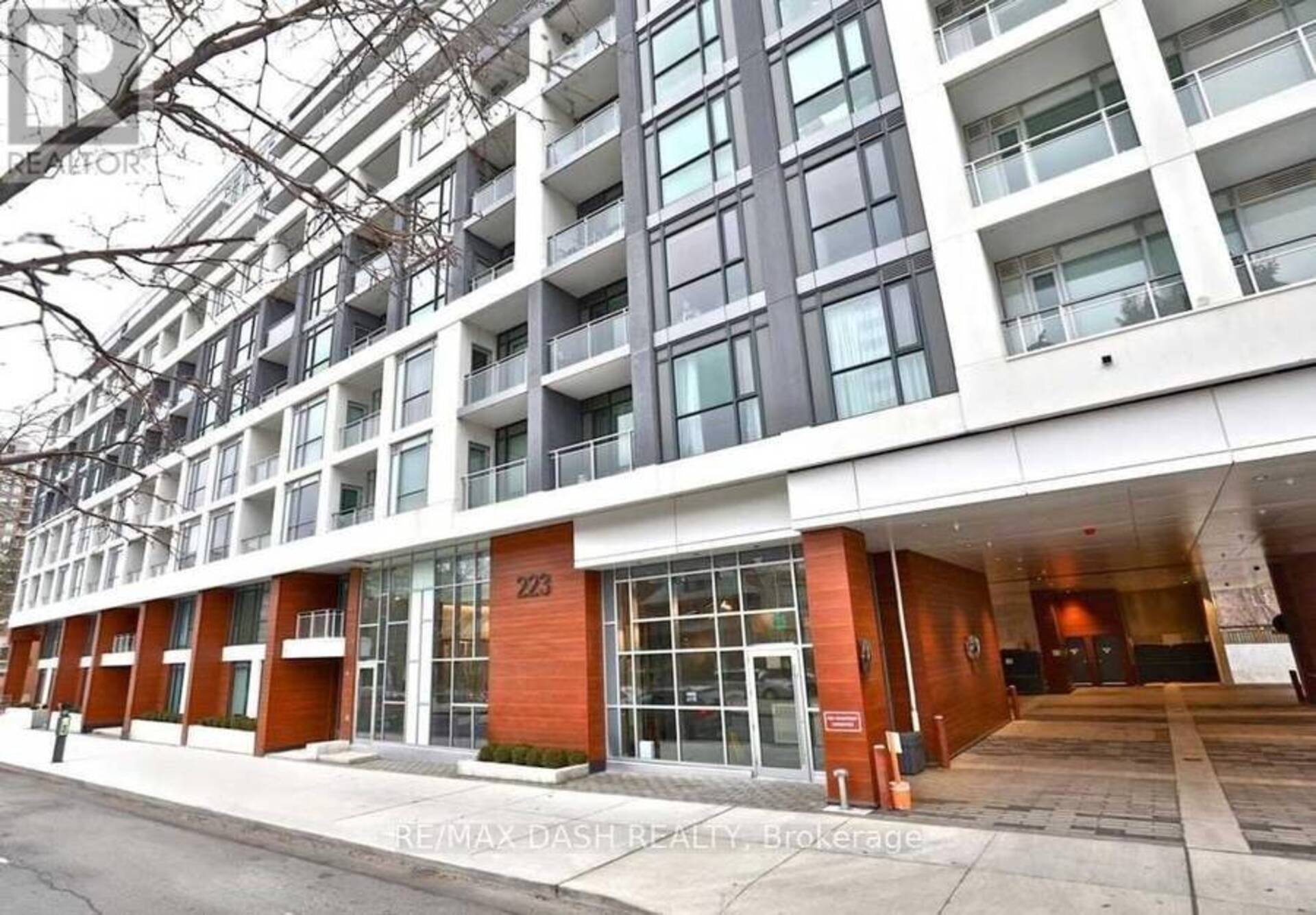 512 - 223 ST CLAIR AVENUE W Toronto