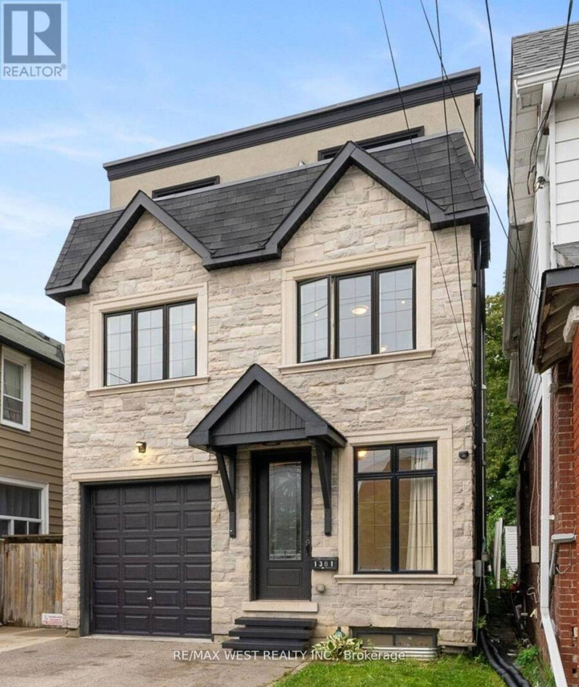 1301 WOODBINE AVENUE Toronto