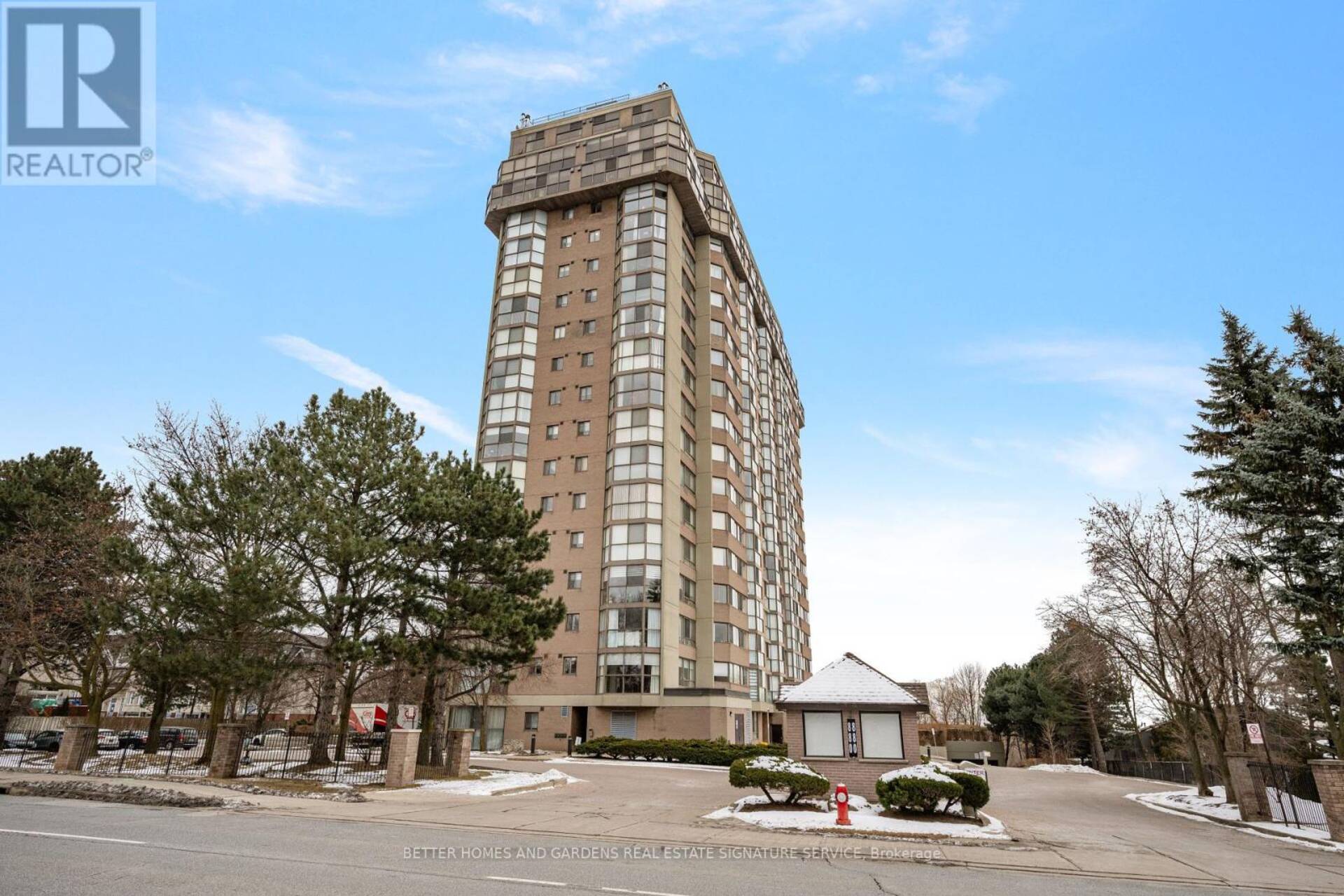 1408 - 880 DUNDAS STREET Mississauga