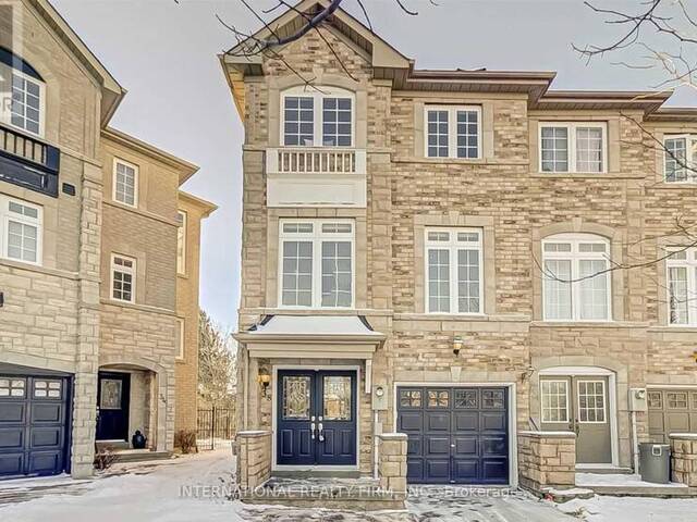 38 BURGON PLACE Aurora Ontario