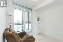 3008 - 8 EGLINTON AVENUE E Toronto