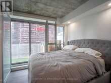 902 - 375 KING STREET Toronto