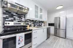 204 - 3170 KIRWIN AVENUE E Mississauga