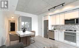 1001 - 458 RICHMOND STREET W Toronto