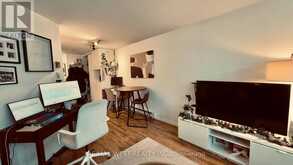 1061 BATHURST STREET Toronto