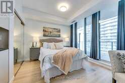 1808 - 111 ELIZABETH STREET Toronto