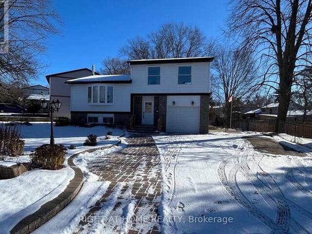 832 BORONIA CRESCENT Newmarket Ontario