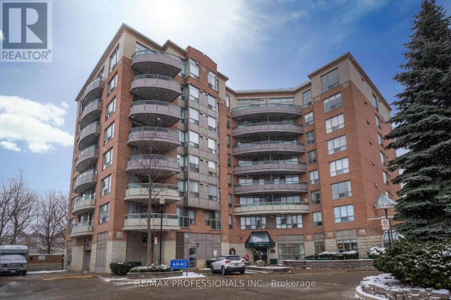 801 - 4640 KIMBERMOUNT AVENUE Mississauga