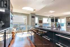 708 ST - 99 HARBOUR SQUARE Toronto