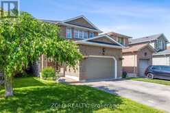 44 STAGEMASTER CRESCENT Clarington