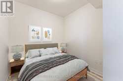 526 - 250 LAWRENCE AVENUE W Toronto