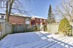 6 FOXTAIL RIDGE Newmarket