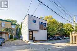 UPPER - 20 KEWBEACH AVENUE Toronto