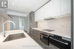 2208 - 488 UNIVERSITY AVENUE Toronto